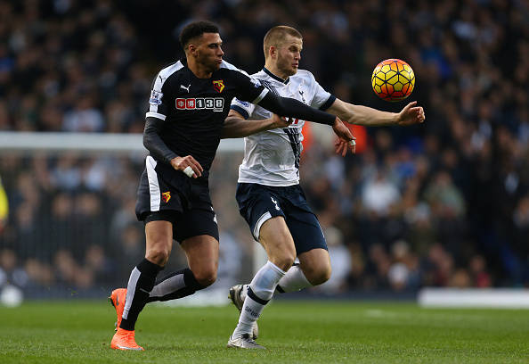 图片报：拜仁正在考察桑托斯19岁的巴西左后卫索萨