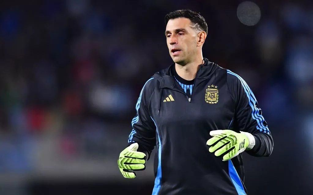 米兰客战拉齐奥：莱奥领衔，亚沙里、里奇、拉比奥出战