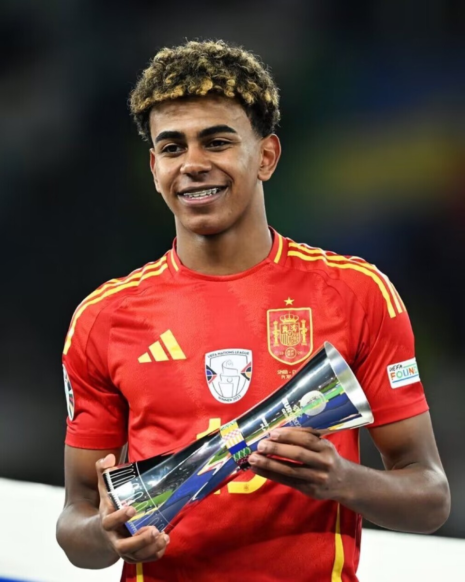 梅西：如果阿尔巴、布斯克茨能带着冠军退役，那将会特别美好