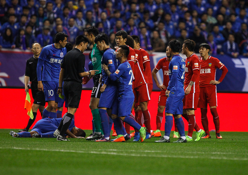 欧冠球员表现评析：C罗连续进球,