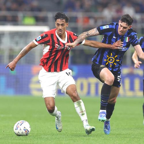 《在场外》视频栏目｜从北京女足夺冠说起