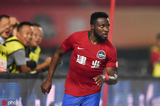 斯科尔斯：梅努在英超每次都是替补出场